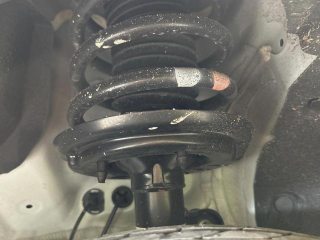 フィット e:HEVホーム 純正9インチナビ バックカメラ 衝突被害軽減システム レーダークルーズ 禁煙車 コーナーセンサー スマートキー LEDヘッド ETC オートハイビーム 車線逸脱警報 オートライト オートエアコン(21枚目)