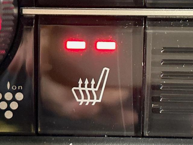 N-BOXカスタム G・Lホンダセンシング 両側電動ドア 純正SDナビ バックカメラ 衝突被害軽減システム レーダークルーズ 禁煙車 ドラレコ コーナーセンサー スマートキー LEDヘッド ビルトインETC オートハイビーム 車線逸脱警報(50枚目)