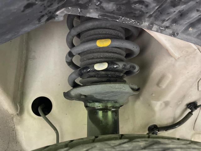 アルトラパン Ｓ　ＳＤナビ　衝突被害軽減システム　禁煙車　シートヒーター　ドラレコ　スマートキー　ＨＩＤヘッド　オートライト　Ｂｌｕｅｔｏｏｔｈ　ＣＤ　ＤＶＤ再生　フルセグ　アイドリングストップ　ベンチシート（20枚目）