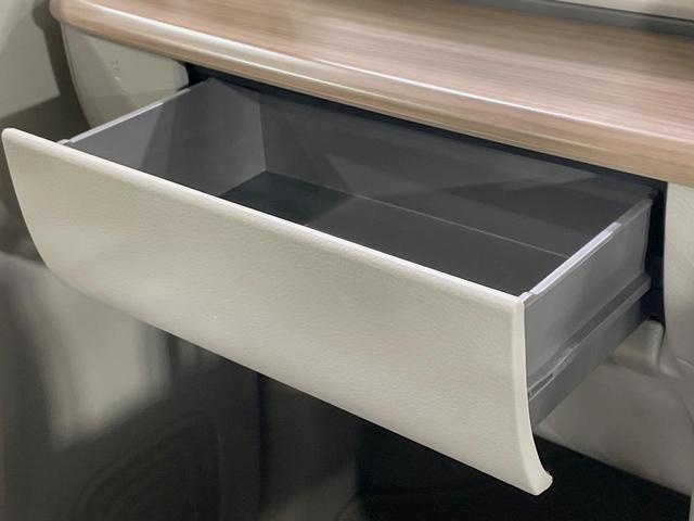 アルトラパン Ｓ　ＳＤナビ　衝突被害軽減システム　禁煙車　シートヒーター　ドラレコ　スマートキー　ＨＩＤヘッド　オートライト　Ｂｌｕｅｔｏｏｔｈ　ＣＤ　ＤＶＤ再生　フルセグ　アイドリングストップ　ベンチシート（42枚目）