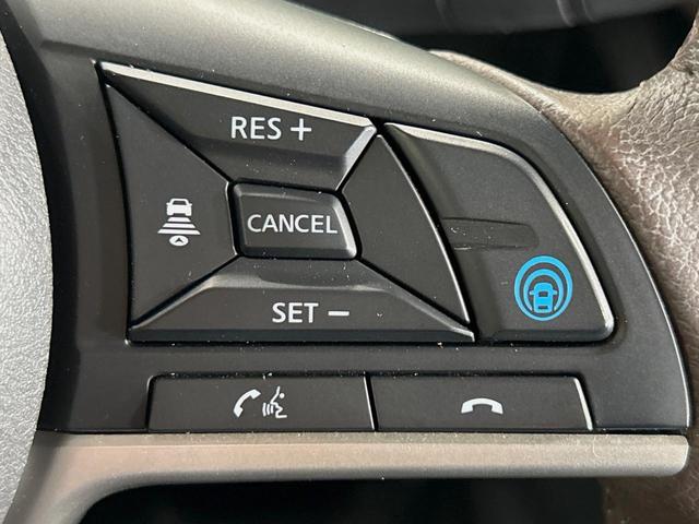 ルークス ハイウェイスター　Ｇターボプロパイロットエディション　両側電動ドア　９インチナビ　全周囲カメラ　衝突被害軽減システム　レーダークルーズ　禁煙車　コーナーセンサー　スマートキー　ＬＥＤヘッド　オートハイビーム　車線逸脱警報　オートライト　オートエアコン（6枚目）