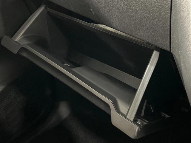 ルークス ハイウェイスター　Ｇターボプロパイロットエディション　両側電動ドア　９インチナビ　全周囲カメラ　衝突被害軽減システム　レーダークルーズ　禁煙車　コーナーセンサー　スマートキー　ＬＥＤヘッド　オートハイビーム　車線逸脱警報　オートライト　オートエアコン（59枚目）