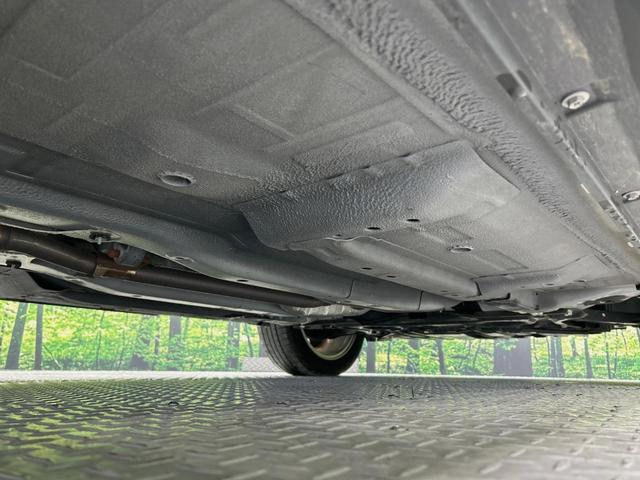 キックス Ｘ　ツートーンインテリアエディション　純正９インチナビ　全周囲カメラ　衝突被害軽減システム　レーダークルーズ　ハーフレザーシート　ドラレコ　コーナーセンサー　スマートキー　ＬＥＤヘッド　ＥＴＣ　オートハイビーム　オートライト　禁煙車（23枚目）