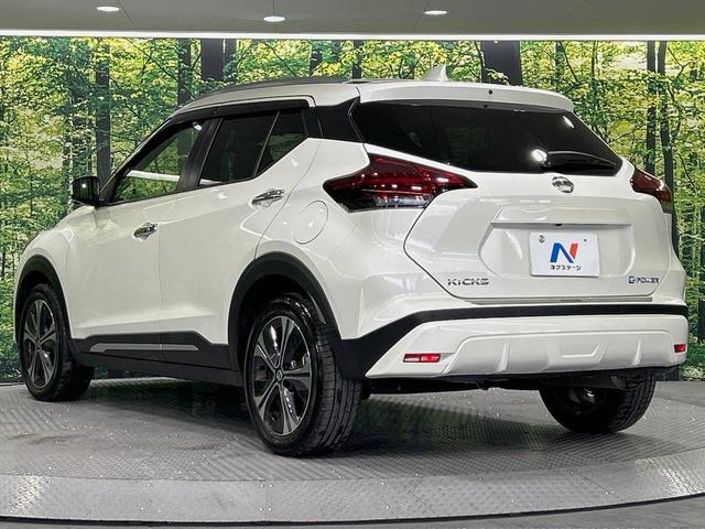 キックス Ｘ　ツートーンインテリアエディション　純正９インチナビ　全周囲カメラ　衝突被害軽減システム　レーダークルーズ　ハーフレザーシート　ドラレコ　コーナーセンサー　スマートキー　ＬＥＤヘッド　ＥＴＣ　オートハイビーム　オートライト　禁煙車（31枚目）