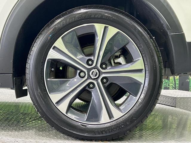 キックス Ｘ　ツートーンインテリアエディション　純正９インチナビ　全周囲カメラ　衝突被害軽減システム　レーダークルーズ　ハーフレザーシート　ドラレコ　コーナーセンサー　スマートキー　ＬＥＤヘッド　ＥＴＣ　オートハイビーム　オートライト　禁煙車（33枚目）