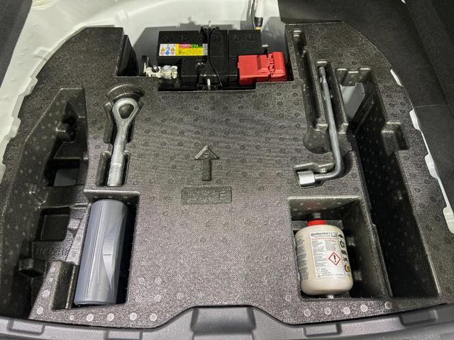 キックス Ｘ　ツートーンインテリアエディション　純正９インチナビ　全周囲カメラ　衝突被害軽減システム　レーダークルーズ　ハーフレザーシート　ドラレコ　コーナーセンサー　スマートキー　ＬＥＤヘッド　ＥＴＣ　オートハイビーム　オートライト　禁煙車（39枚目）