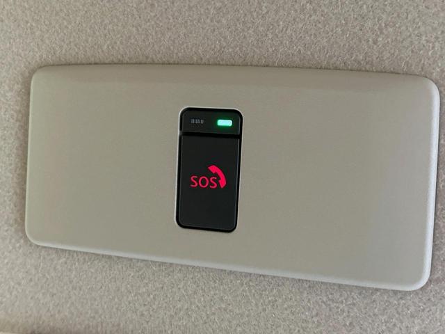 キックス Ｘ　ツートーンインテリアエディション　純正９インチナビ　全周囲カメラ　衝突被害軽減システム　レーダークルーズ　ハーフレザーシート　ドラレコ　コーナーセンサー　スマートキー　ＬＥＤヘッド　ＥＴＣ　オートハイビーム　オートライト　禁煙車（56枚目）