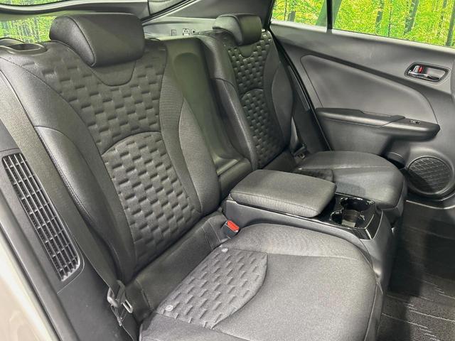 プリウスPHV Sナビパッケージ・セーフティプラス 純正11型ナビ バックカメラ 衝突軽減 レーダークルーズ 禁煙車 ドラレコ コーナーセンサー スマートキー LEDヘッド ビルトインETC オートハイビーム 車線逸脱警報 オートエアコン(9枚目)