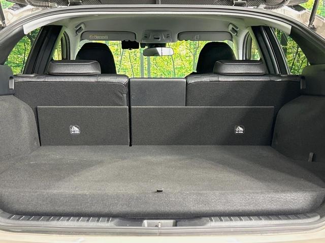 プリウスPHV Sナビパッケージ・セーフティプラス 純正11型ナビ バックカメラ 衝突軽減 レーダークルーズ 禁煙車 ドラレコ コーナーセンサー スマートキー LEDヘッド ビルトインETC オートハイビーム 車線逸脱警報 オートエアコン(39枚目)