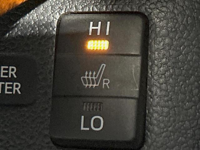 プリウスPHV Sナビパッケージ・セーフティプラス 純正11型ナビ バックカメラ 衝突軽減 レーダークルーズ 禁煙車 ドラレコ コーナーセンサー スマートキー LEDヘッド ビルトインETC オートハイビーム 車線逸脱警報 オートエアコン(48枚目)