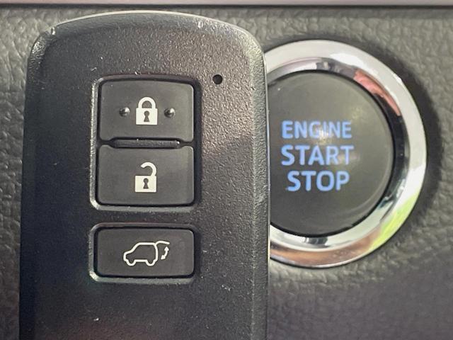 ハリアー プレミアム アドバンスドパッケージ メーカー9型ナビ 全周囲カメラ JBLサウンド 衝突被害軽減システム レーダークルーズ ETC 電動リアゲート パワーシート ドラレコ コーナーセンサー スマートキー 車線逸脱警報 オートハイビーム(40枚目)