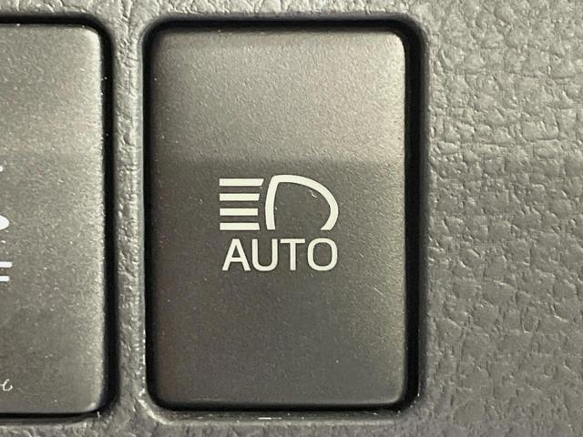 ハリアー プレミアム アドバンスドパッケージ メーカー9型ナビ 全周囲カメラ JBLサウンド 衝突被害軽減システム レーダークルーズ ETC 電動リアゲート パワーシート ドラレコ コーナーセンサー スマートキー 車線逸脱警報 オートハイビーム(60枚目)