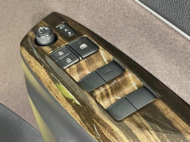 ヤリスクロス ハイブリッドZ 全周囲カメラ 純正8インチディスプレイオーディオ 衝突被害軽減システム レーダークルーズ パワーシート ドラレコ コーナーセンサー スマートキー LEDヘッド ETC オートハイビーム 禁煙車(51枚目)