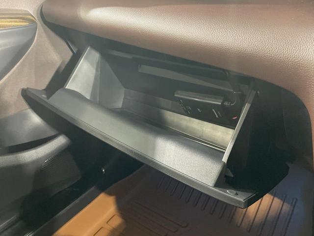 ヤリスクロス ハイブリッドZ 全周囲カメラ 純正8インチディスプレイオーディオ 衝突被害軽減システム レーダークルーズ パワーシート ドラレコ コーナーセンサー スマートキー LEDヘッド ETC オートハイビーム 禁煙車(54枚目)