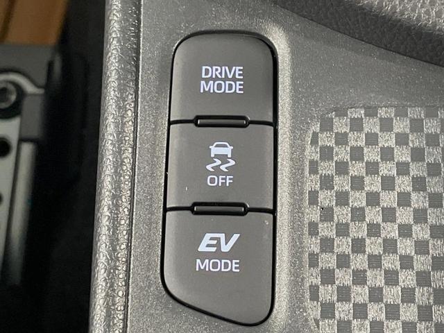 ヤリスクロス ハイブリッドZ 全周囲カメラ 純正8インチディスプレイオーディオ 衝突被害軽減システム レーダークルーズ パワーシート ドラレコ コーナーセンサー スマートキー LEDヘッド ETC オートハイビーム 禁煙車(61枚目)