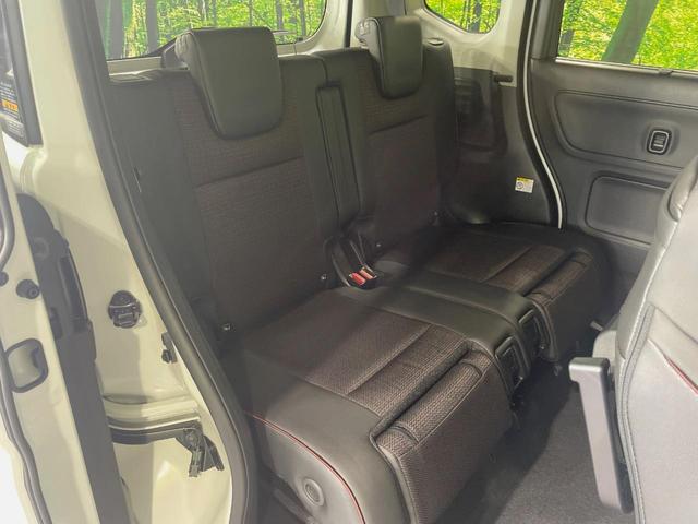 スペーシアカスタム ハイブリッドＸＳ　届出済未使用車　両側電動ドア　衝突被害軽減システム　レーダークルーズ　コーナーセンサー　スマートキー　ＬＥＤヘッド　オートハイビーム　車線逸脱警報　オートライト　オートエアコン　純正１５インチアルミ（9枚目）