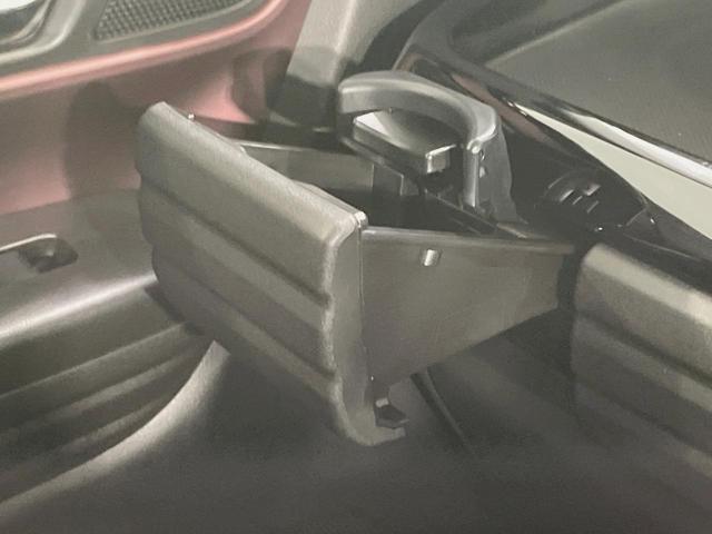 スペーシアカスタム ハイブリッドＸＳ　届出済未使用車　両側電動ドア　衝突被害軽減システム　レーダークルーズ　コーナーセンサー　スマートキー　ＬＥＤヘッド　オートハイビーム　車線逸脱警報　オートライト　オートエアコン　純正１５インチアルミ（45枚目）