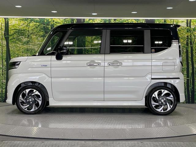 スペーシアカスタム ハイブリッドＸＳ　届出済未使用車　両側電動ドア　衝突被害軽減システム　レーダークルーズ　コーナーセンサー　スマートキー　ＬＥＤヘッド　オートハイビーム　車線逸脱警報　オートライト　オートエアコン　純正１５インチアルミ（50枚目）