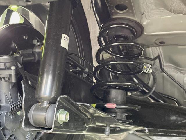 Ｎ－ＢＯＸカスタム ベースグレード　届出済未使用車　電動スライドドア　バックカメラ　衝突被害軽減システム　レーダークルーズ　コーナーセンサー　スマートキー　ＬＥＤヘッド　オートハイビーム　車線逸脱警報　オートライト　オートエアコン（20枚目）