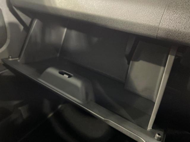 Ｎ－ＢＯＸカスタム ベースグレード　届出済未使用車　電動スライドドア　バックカメラ　衝突被害軽減システム　レーダークルーズ　コーナーセンサー　スマートキー　ＬＥＤヘッド　オートハイビーム　車線逸脱警報　オートライト　オートエアコン（41枚目）