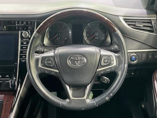 ハリアー プレミアム　アドバンスドパッケージ　純正９型ナビ　バックカメラ　ＪＢＬサウンド　衝突被害軽減システム　レーダークルーズ　禁煙車　電動リアゲート　パワーシート　コーナーセンサー　スマートキー　ＬＥＤヘッド　ビルトインＥＴＣ（11枚目）