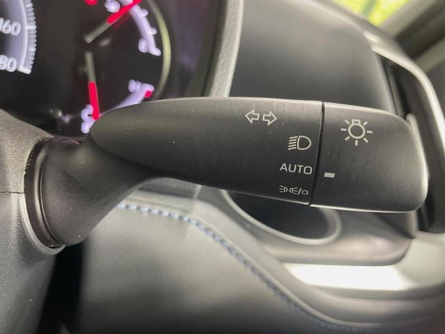 ヴォクシー S-Z 純正10型ナビ 両側電動ドア 全周囲カメラ ユニバーサルサイド 衝突軽減 レーダークルーズ 禁煙車 ドラレコ コーナーセンサー スマートキー LEDヘッド ETC2.0 車線逸脱警報(51枚目)