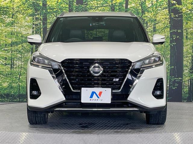 キックス X 純正9型ナビ 全周囲カメラ 衝突被害軽減システム レーダークルーズ ドラレコ コーナーセンサー スマートキー LEDヘッド ビルトインETC オートハイビーム 車線逸脱警報 オートライト 禁煙車(14枚目)