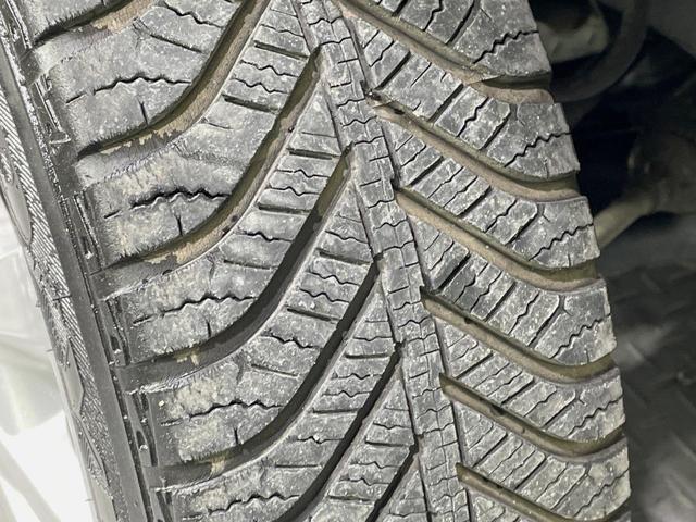 デイズルークス ハイウェイスター X Vセレクション+セーフティII 電動スライドドア SDナビ 全周囲カメラ 衝突被害軽減システム スマートキー HIDヘッド ETC オートエアコン 純正14インチアルミ Bluetooth CD DVD再生 フルセグ 禁煙車(33枚目)