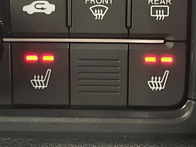 N-BOXカスタム ベースグレード 届出済未使用車 電動スライドドア バックカメラ 衝突被害軽減システム レーダークルーズ コーナーセンサー スマートキー LEDヘッド 純正14インチアルミ オートハイビーム 車線逸脱警報(5枚目)