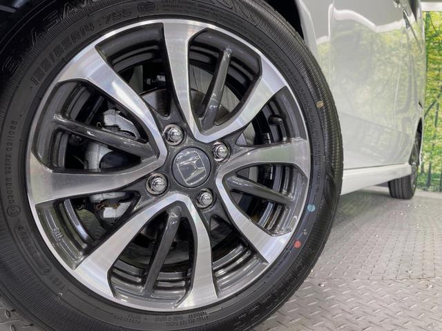 N-BOXカスタム ベースグレード 届出済未使用車 電動スライドドア バックカメラ 衝突被害軽減システム レーダークルーズ コーナーセンサー スマートキー LEDヘッド 純正14インチアルミ オートハイビーム 車線逸脱警報(13枚目)