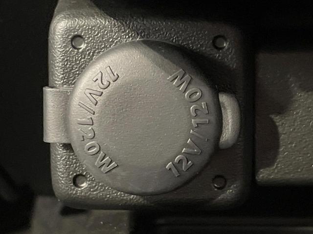 ジムニーシエラ JC 4WD BIGX11型ナビ バックカメラ 衝突軽減 禁煙車 ドラレコ コーナーセンサー スマートキー LEDヘッド ビルトインETC クルコン 純正15インチアルミ オートハイビーム 車線逸脱警報(42枚目)