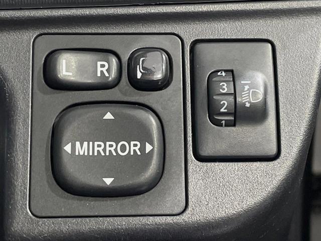 アクア S 純正ナビ バックカメラ 禁煙車 スマートキー ETC オートライト オートエアコン Bluetooth CD 地デジ(28枚目)