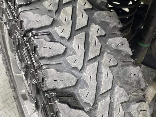 ジムニーシエラ JC 4WD SDナビ 衝突軽減 禁煙車 スマートキー LEDヘッド ビルトインETC クルコン 純正15インチアルミ オートハイビーム 車線逸脱警報 オートライト オートエアコン CD DVD再生(53枚目)