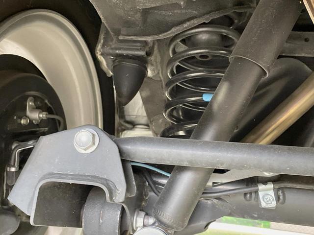 ジムニー XC 9型ナビ ターボ バックカメラ 衝突被害軽減システム 禁煙車 ドラレコ スマートキー LEDヘッド シートヒーター ETC クルコン 純正16インチアルミ オートハイビーム 車線逸脱警報 オートライト(21枚目)