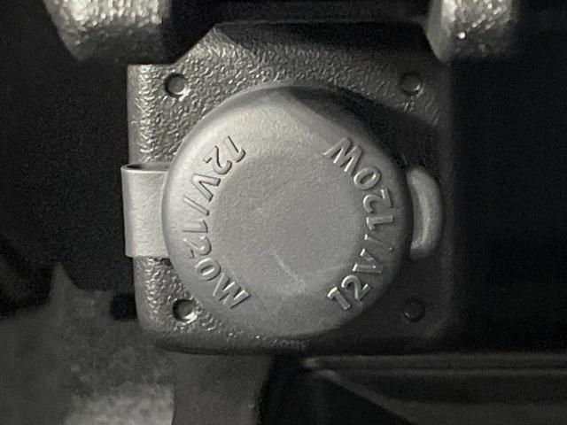 ジムニー XC 9型ナビ ターボ バックカメラ 衝突被害軽減システム 禁煙車 ドラレコ スマートキー LEDヘッド シートヒーター ETC クルコン 純正16インチアルミ オートハイビーム 車線逸脱警報 オートライト(61枚目)