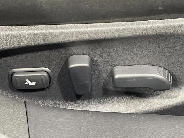 スカイライン 350GT ハイブリッド タイプP 純正ナビ 全周囲カメラ 衝突被害軽減システム レーダークルーズ 禁煙車 レザーシート ドラレコ コーナーセンサー スマートキー LEDヘッド ビルトインETC 純正18インチアルミ オートハイビーム(40枚目)