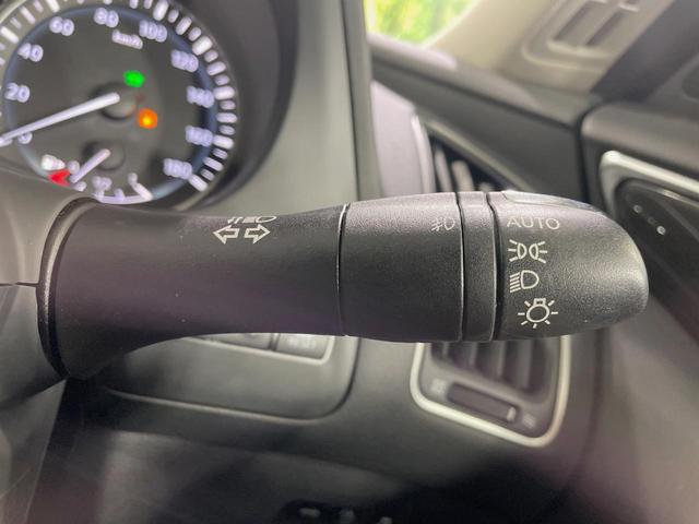 スカイライン 350GT ハイブリッド タイプP 純正ナビ 全周囲カメラ 衝突被害軽減システム レーダークルーズ 禁煙車 レザーシート ドラレコ コーナーセンサー スマートキー LEDヘッド ビルトインETC 純正18インチアルミ オートハイビーム(47枚目)