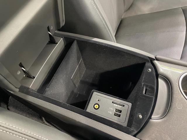 スカイライン 350GT ハイブリッド タイプP 純正ナビ 全周囲カメラ 衝突被害軽減システム レーダークルーズ 禁煙車 レザーシート ドラレコ コーナーセンサー スマートキー LEDヘッド ビルトインETC 純正18インチアルミ オートハイビーム(50枚目)