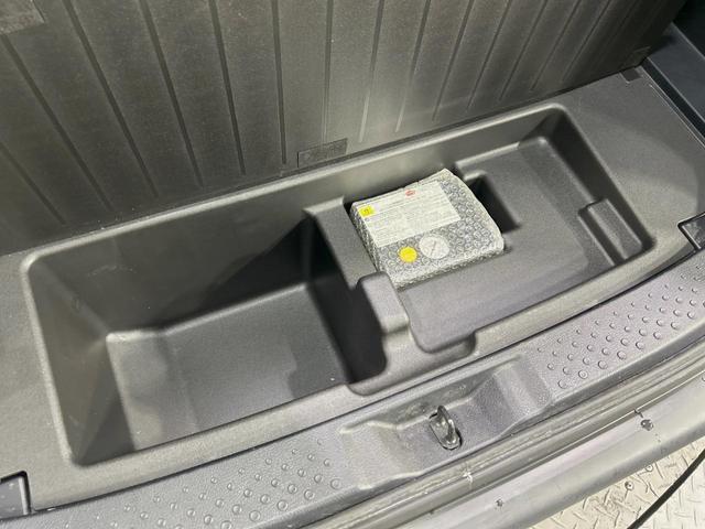 シエンタ G 両側電動ドア バックカメラ 衝突被害軽減システム スマートキー LEDヘッド ETC オートハイビーム 車線逸脱警報 オートライト オートエアコン Bluetooth CD DVD再生 フルセグ(59枚目)