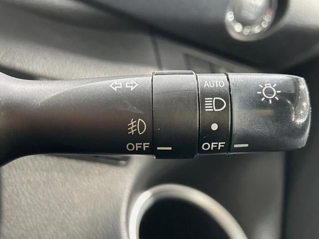 シエンタ G 両側電動ドア バックカメラ 衝突被害軽減システム スマートキー LEDヘッド ETC オートハイビーム 車線逸脱警報 オートライト オートエアコン Bluetooth CD DVD再生 フルセグ(62枚目)