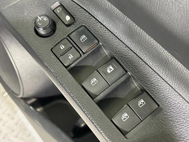 シエンタ G 両側電動ドア バックカメラ 衝突被害軽減システム スマートキー LEDヘッド ETC オートハイビーム 車線逸脱警報 オートライト オートエアコン Bluetooth CD DVD再生 フルセグ(63枚目)