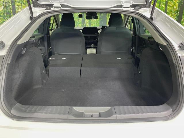 プリウス X 8インチナビ フルセグ バックカメラ 衝突被害軽減システム レーダークルーズ 禁煙車 ドラレコ コーナーセンサー スマートキー LEDヘッド ETC2.0 オートハイビーム 車線逸脱警報(10枚目)