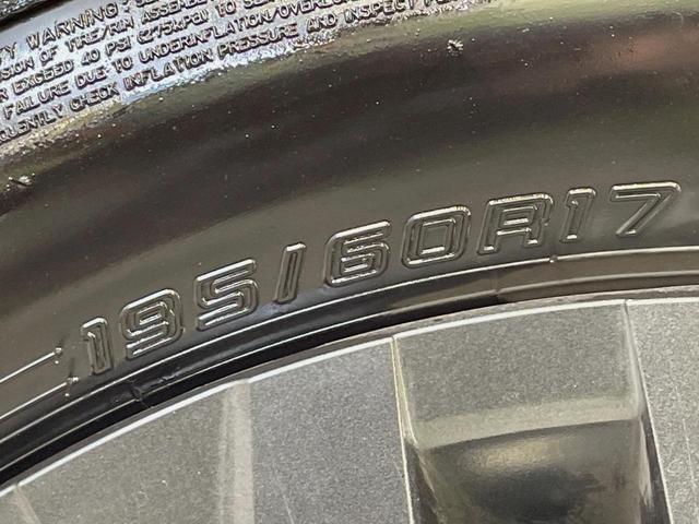 プリウス X 8インチナビ フルセグ バックカメラ 衝突被害軽減システム レーダークルーズ 禁煙車 ドラレコ コーナーセンサー スマートキー LEDヘッド ETC2.0 オートハイビーム 車線逸脱警報(31枚目)