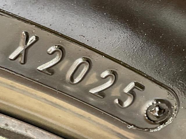 プリウス X 8インチナビ フルセグ バックカメラ 衝突被害軽減システム レーダークルーズ 禁煙車 ドラレコ コーナーセンサー スマートキー LEDヘッド ETC2.0 オートハイビーム 車線逸脱警報(32枚目)