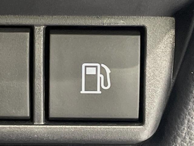 プリウス X 8インチナビ フルセグ バックカメラ 衝突被害軽減システム レーダークルーズ 禁煙車 ドラレコ コーナーセンサー スマートキー LEDヘッド ETC2.0 オートハイビーム 車線逸脱警報(62枚目)