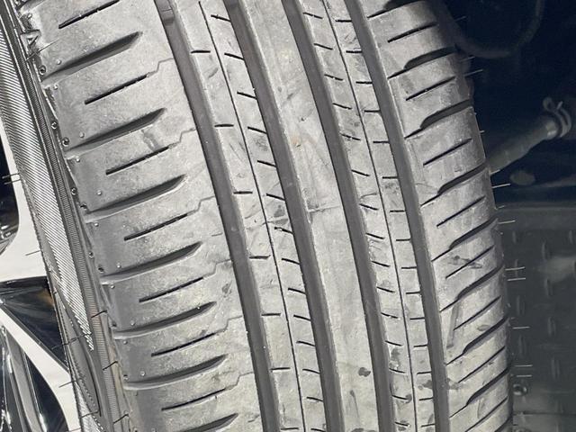 ヤリスクロス Z 純正8型ナビ 全周囲カメラ 衝突軽減 レーダークルーズ ブラインドスポットモニター 禁煙 パワーシート ドラレコ コーナーセンサー スマートキー LEDヘッド ビルトインETC 純正18インチアルミ(33枚目)