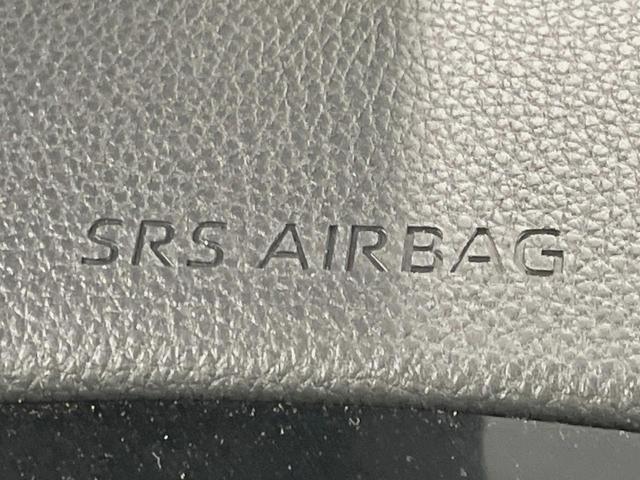 ヤリスクロス Z 純正8型ナビ 全周囲カメラ 衝突軽減 レーダークルーズ ブラインドスポットモニター 禁煙 パワーシート ドラレコ コーナーセンサー スマートキー LEDヘッド ビルトインETC 純正18インチアルミ(50枚目)