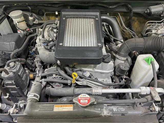 ジムニー クロスアドベンチャー　４ＷＤ　ターボ　メモリーナビ　禁煙車　シートヒーター　ＥＴＣ　純正１６インチアルミ　ＣＤ　ＤＶＤ再生　フルセグ（18枚目）
