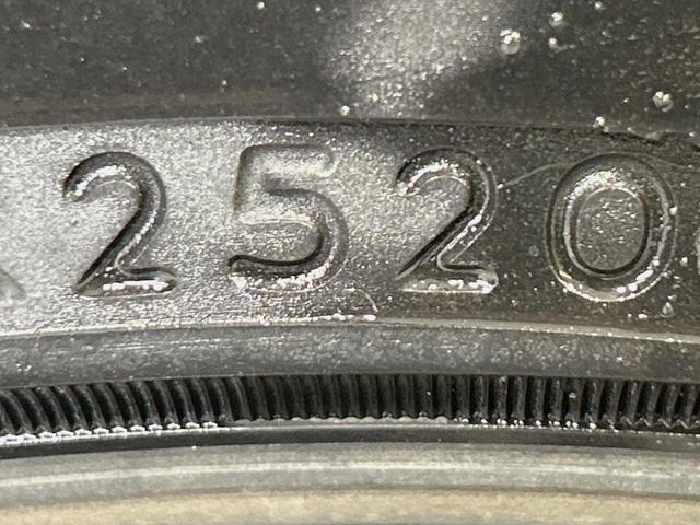 ジムニー クロスアドベンチャー　４ＷＤ　ターボ　メモリーナビ　禁煙車　シートヒーター　ＥＴＣ　純正１６インチアルミ　ＣＤ　ＤＶＤ再生　フルセグ（33枚目）