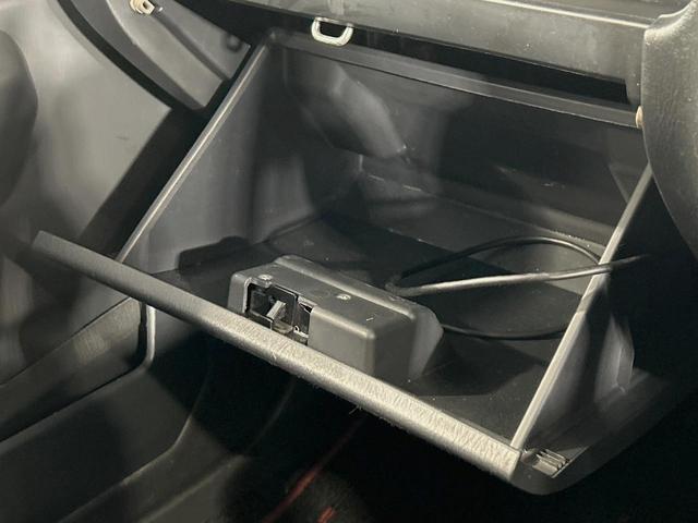 ジムニー クロスアドベンチャー　４ＷＤ　ターボ　メモリーナビ　禁煙車　シートヒーター　ＥＴＣ　純正１６インチアルミ　ＣＤ　ＤＶＤ再生　フルセグ（44枚目）